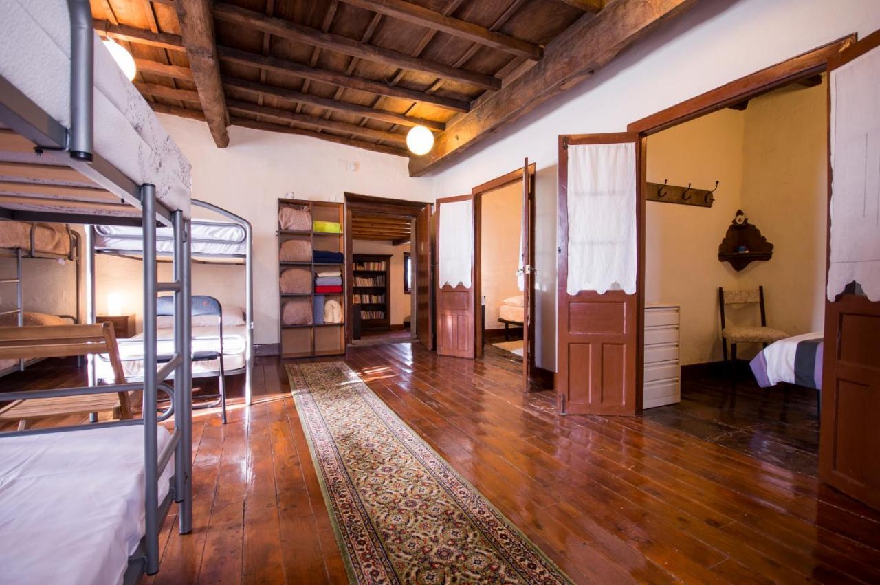 Hostel Rectoral De Romean O Corgo