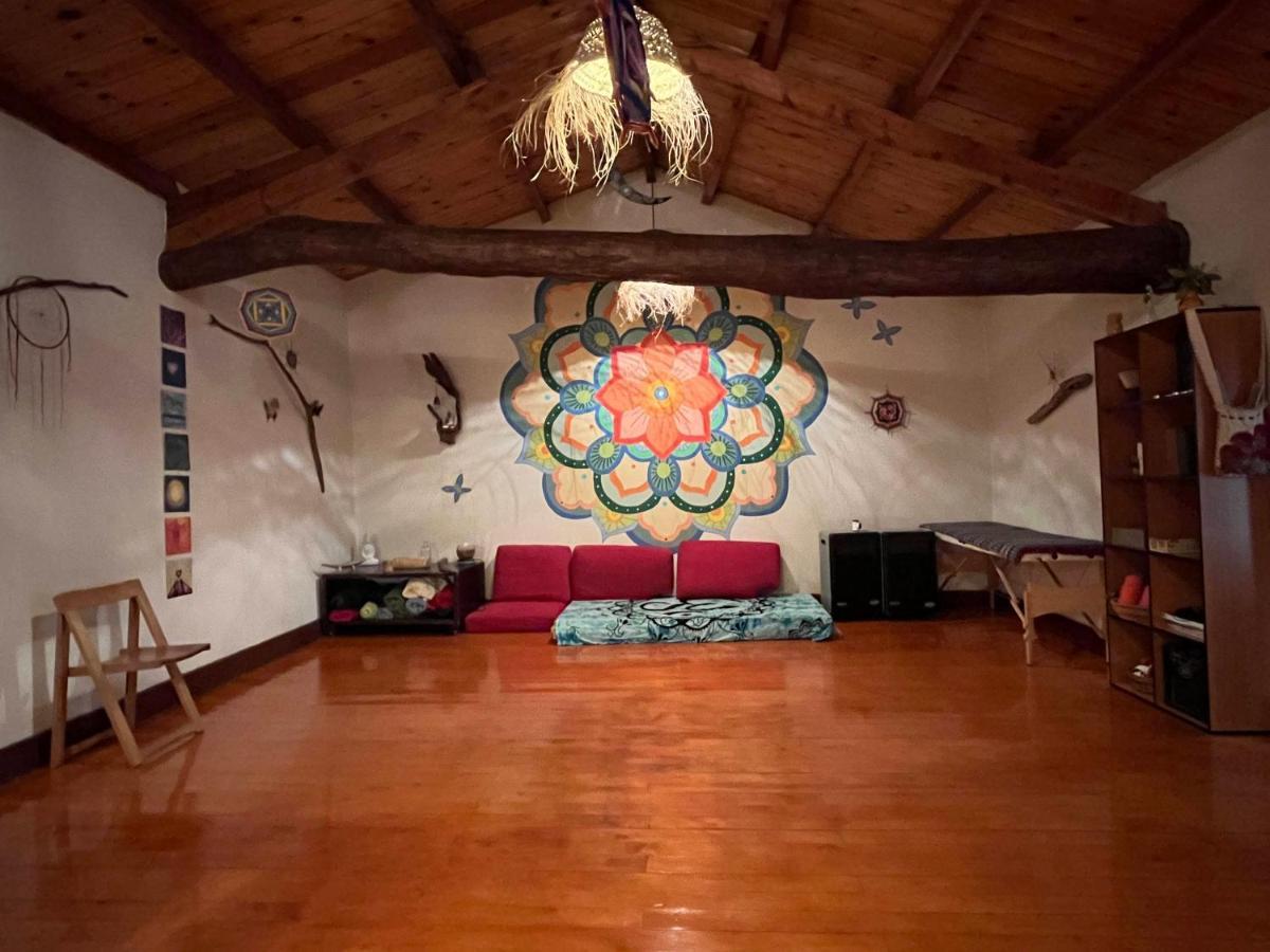 Hostel Rectoral De Romean O Corgo